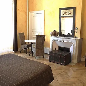 Chateau De Viviez